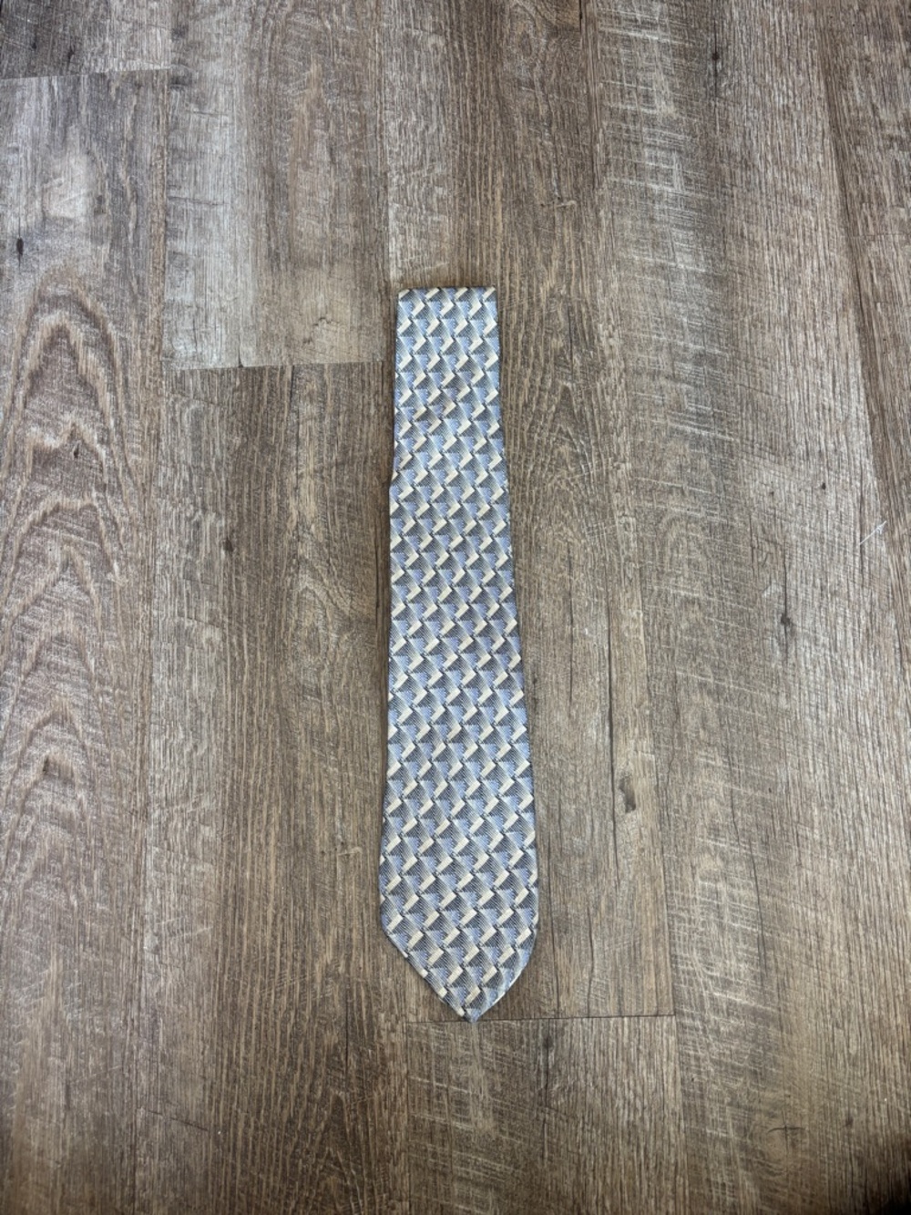 Mens Silver Gray Woven Pattern Tie